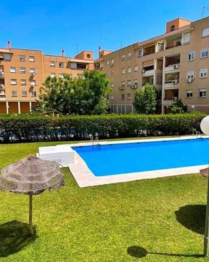 Piso En Zona Teatinos By Centric Appartement *